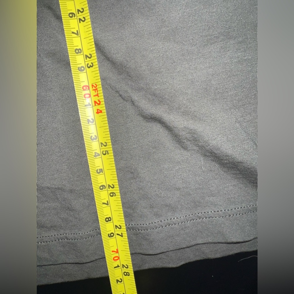 Lululemon Olive/Sage Green Long Sleeve Pima Cotton Top Sise 12 EUC - Picture 5 of 5